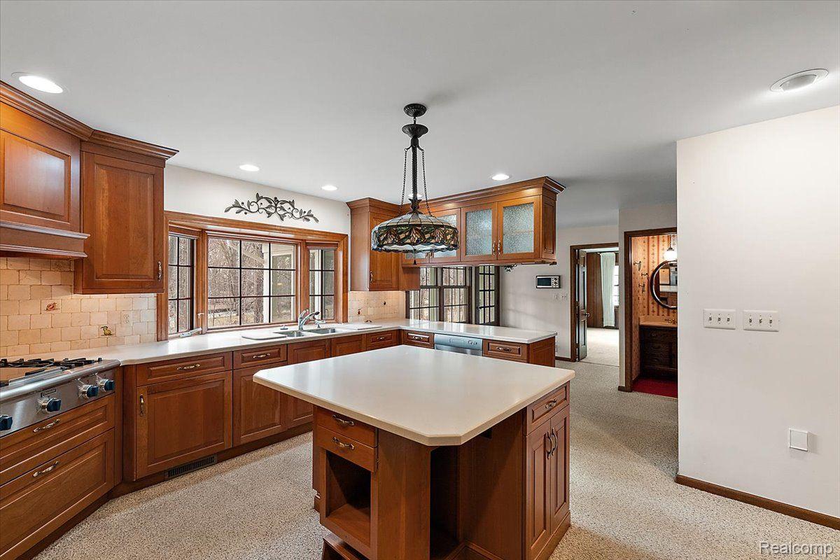 1828 NORTHUMBERLAND Drive