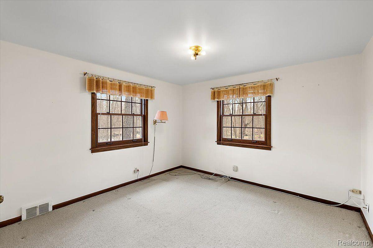 1828 NORTHUMBERLAND Drive