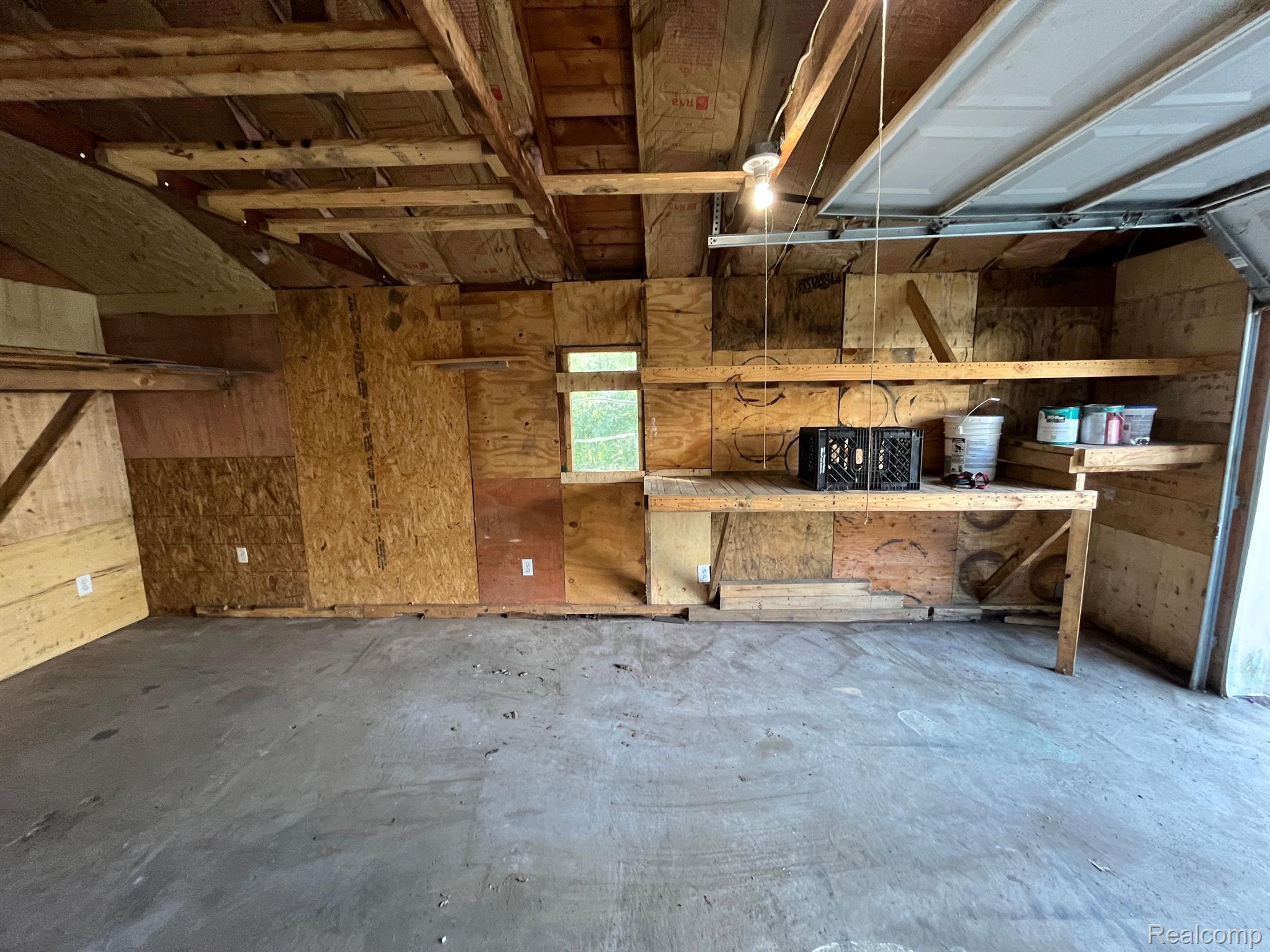 18474 Glenmore