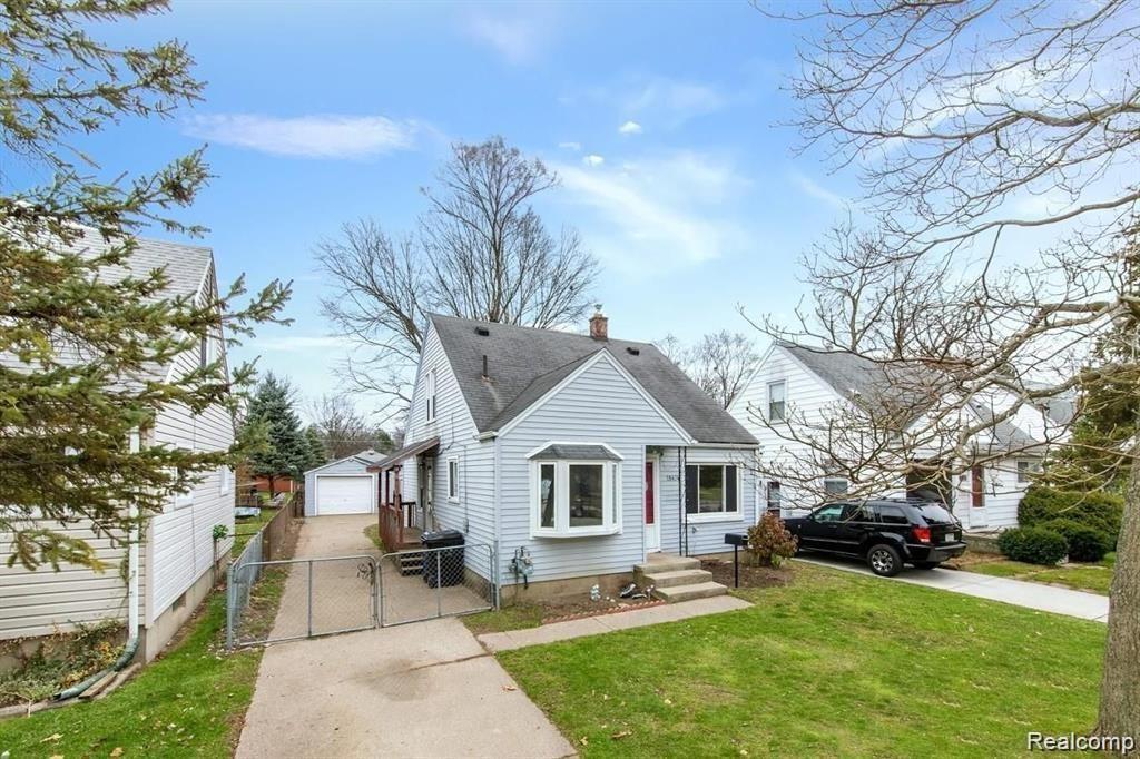 18474 Glenmore
