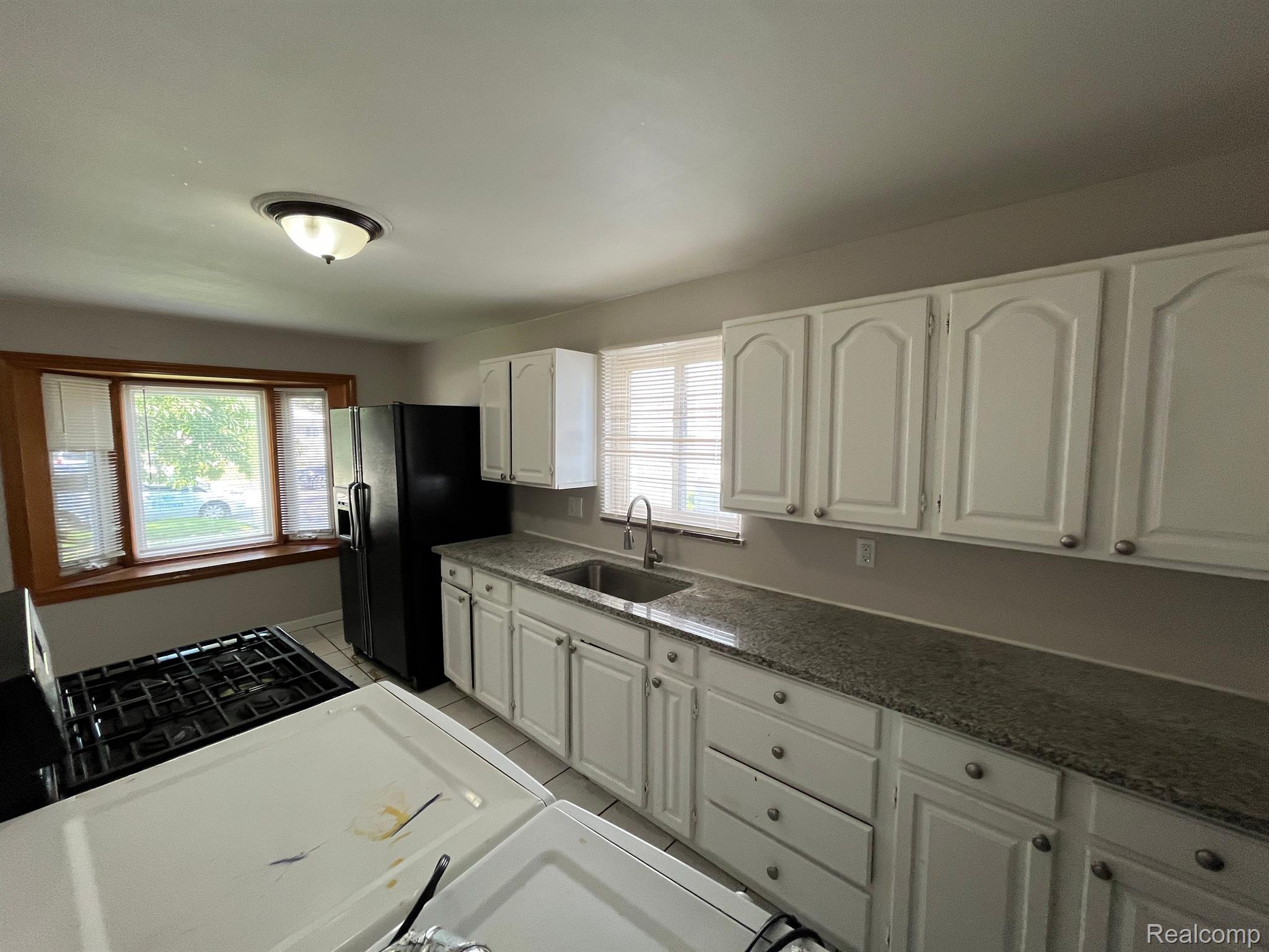 18474 Glenmore