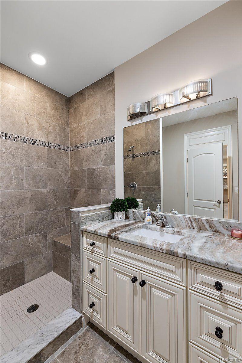 3973 LISA MARIE Drive