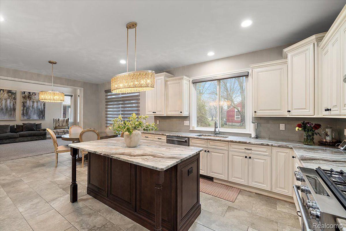 3973 LISA MARIE Drive