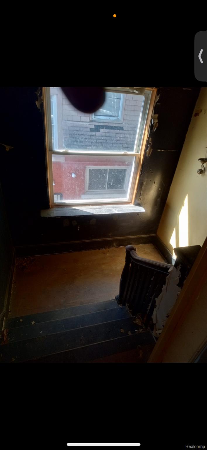 171 MCLEAN Street