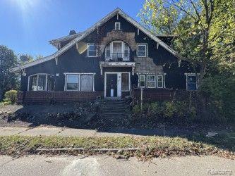 171 MCLEAN Street
