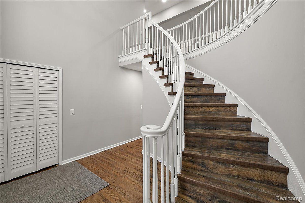 1335 BEMBRIDGE Drive