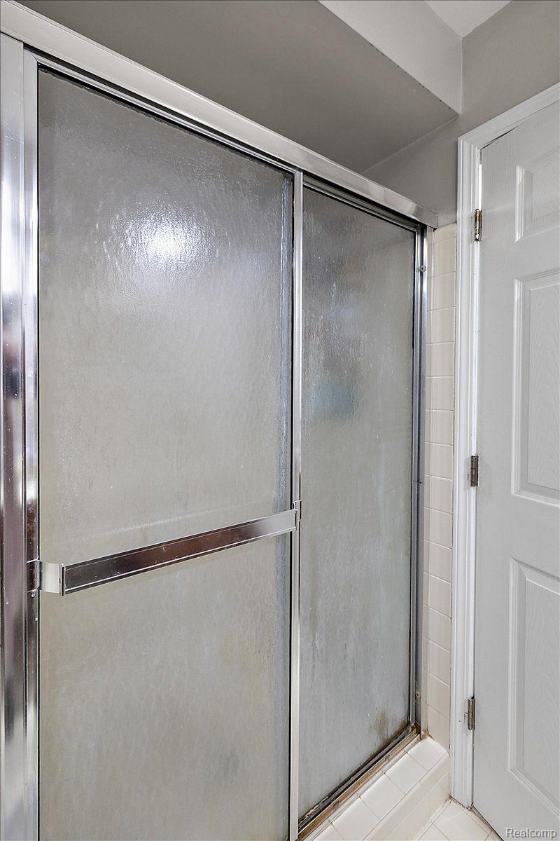 1335 BEMBRIDGE Drive