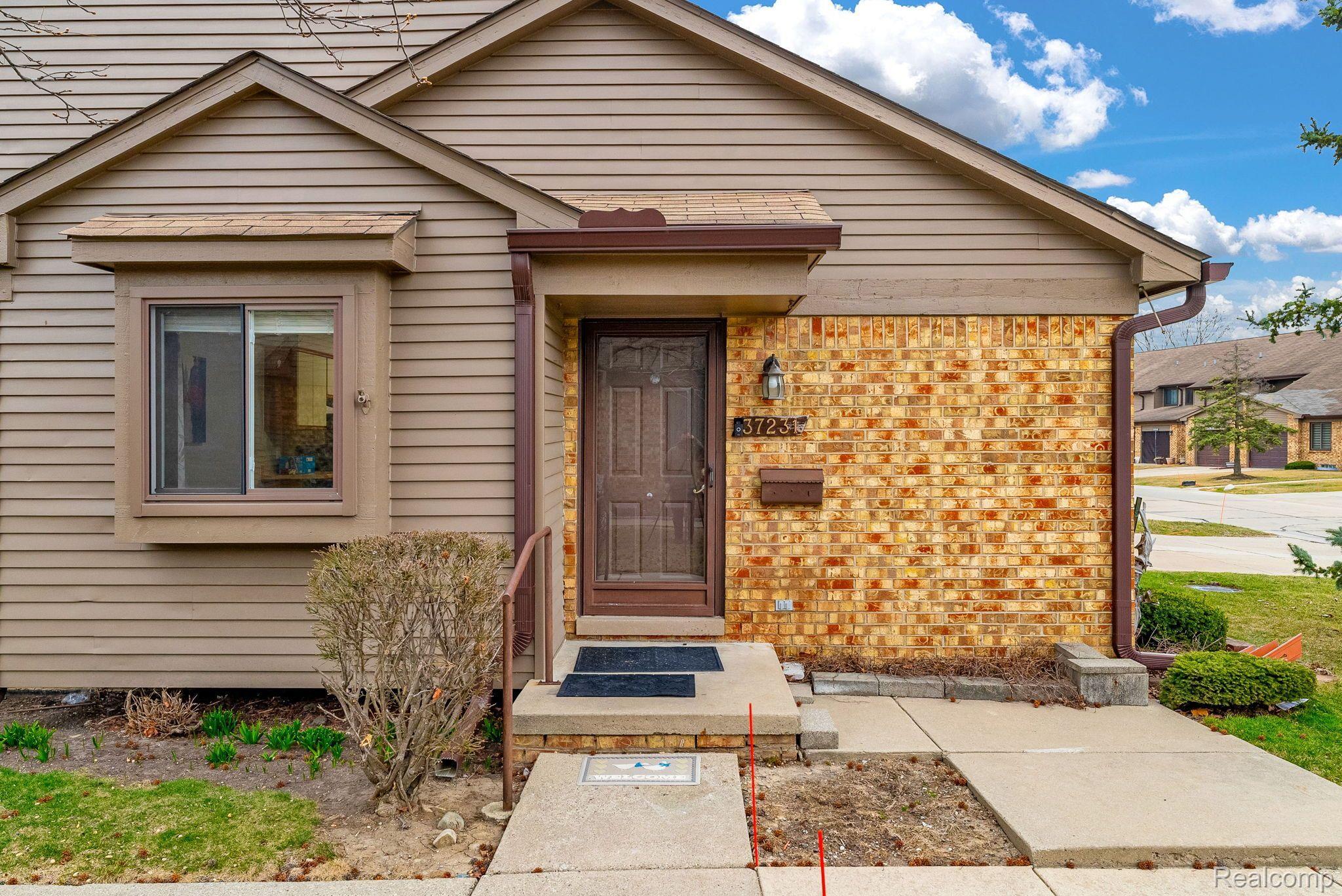 37231 GLENBROOK Drive