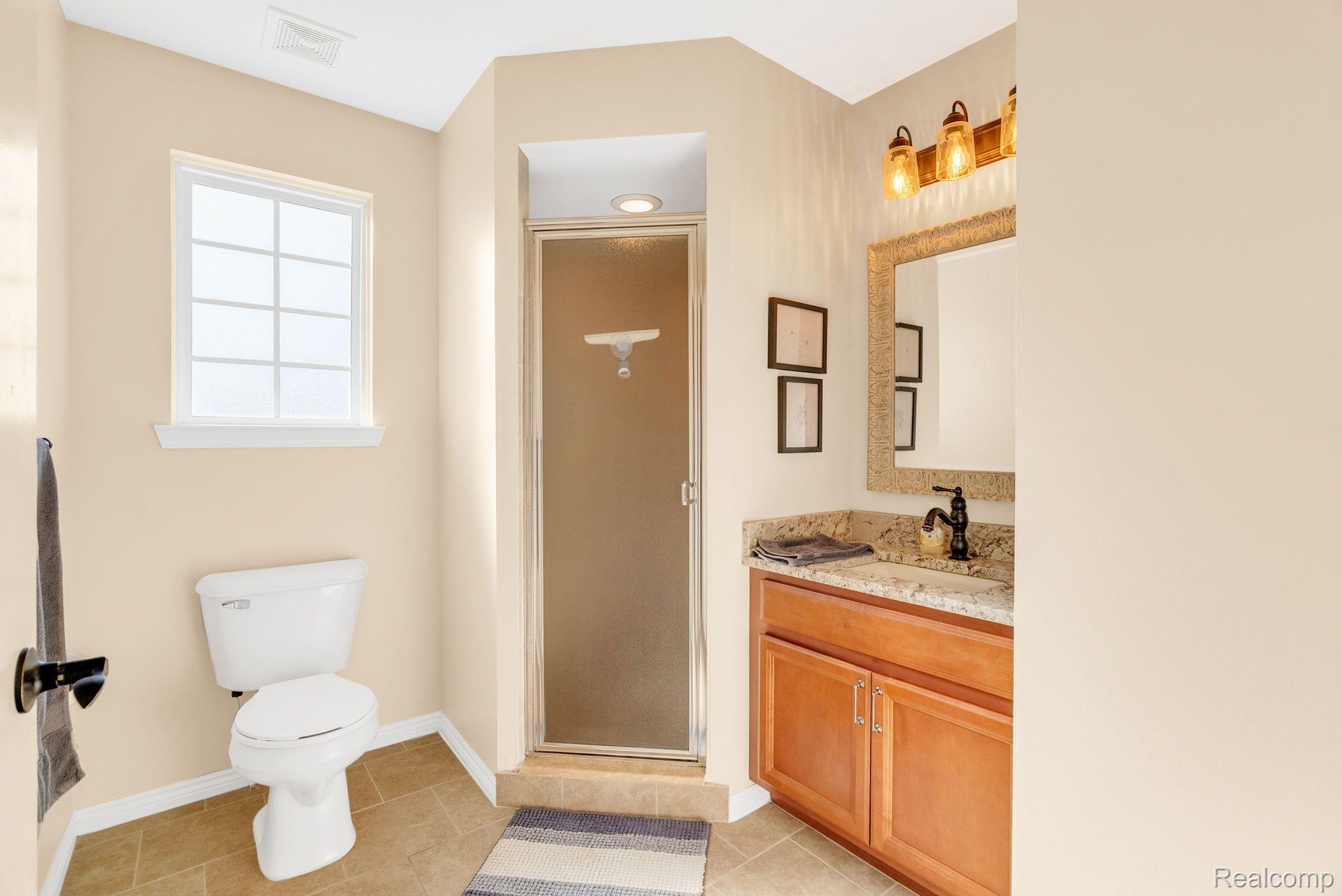 6985 BOULDER POINTE Drive