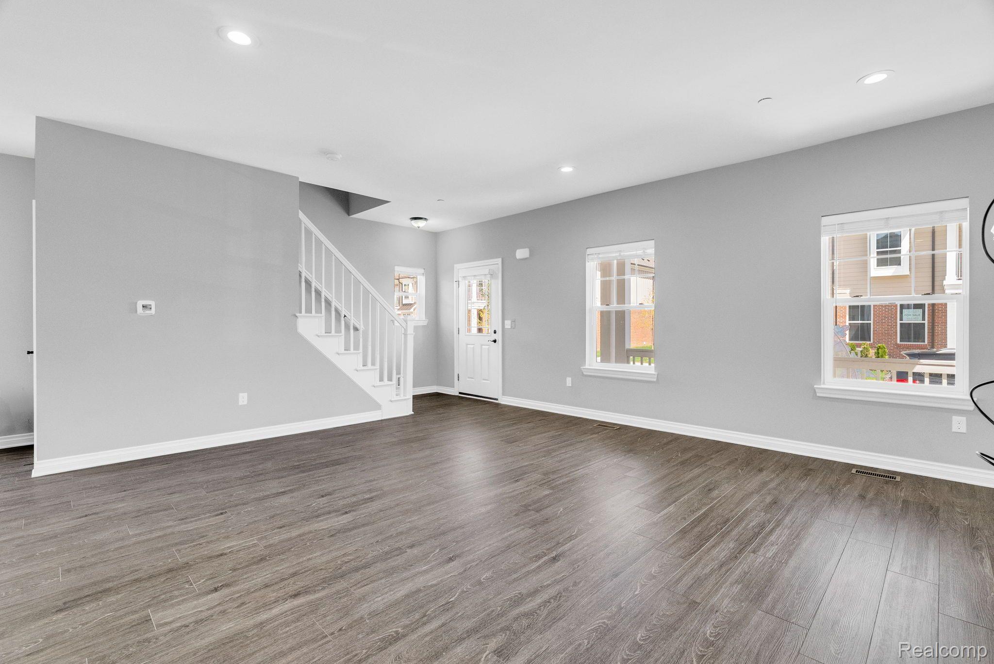 171 JOTHAM Avenue