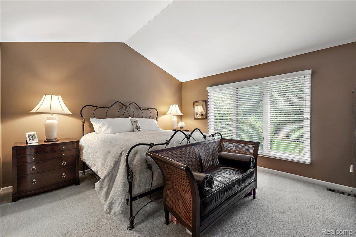 244 GLENMOOR Drive