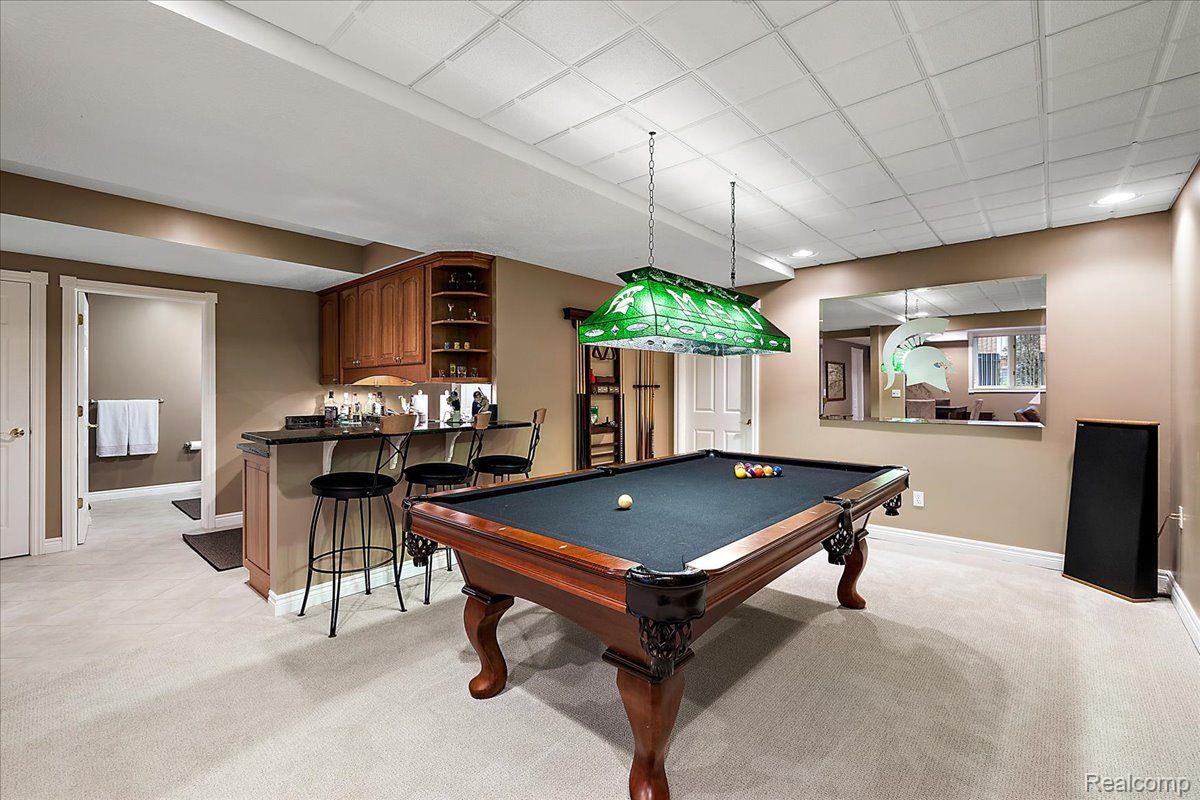 244 GLENMOOR Drive