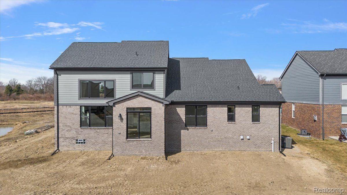 51628 SCENIC Court