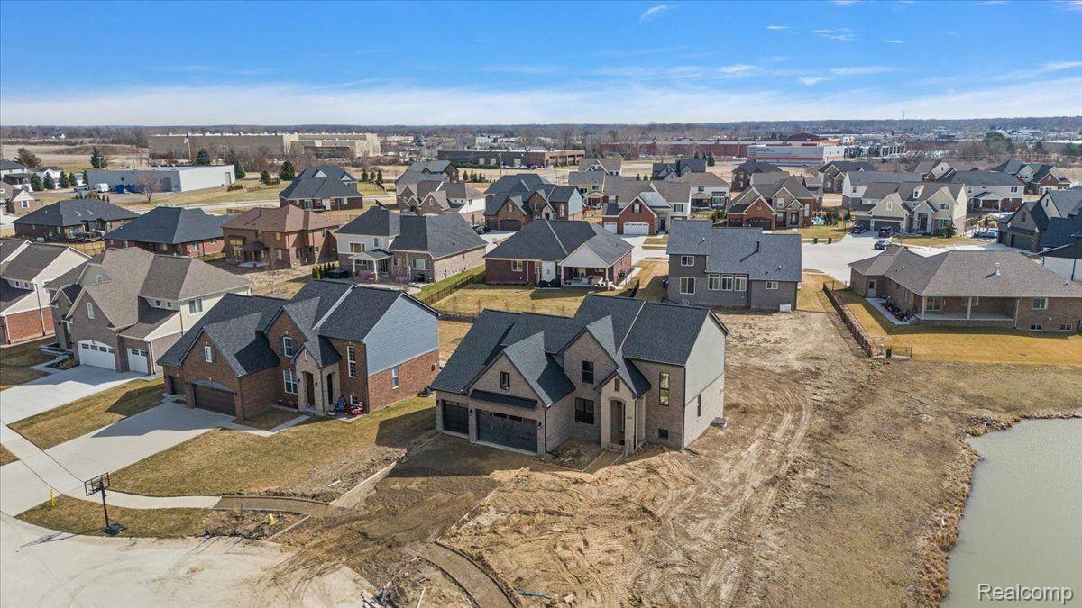 51628 SCENIC Court