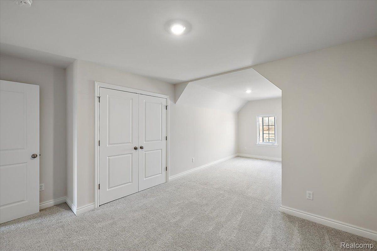 51628 SCENIC Court
