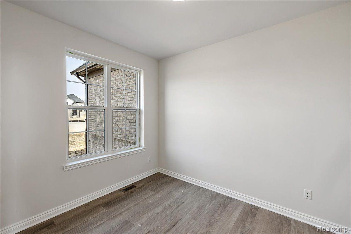 51628 SCENIC Court