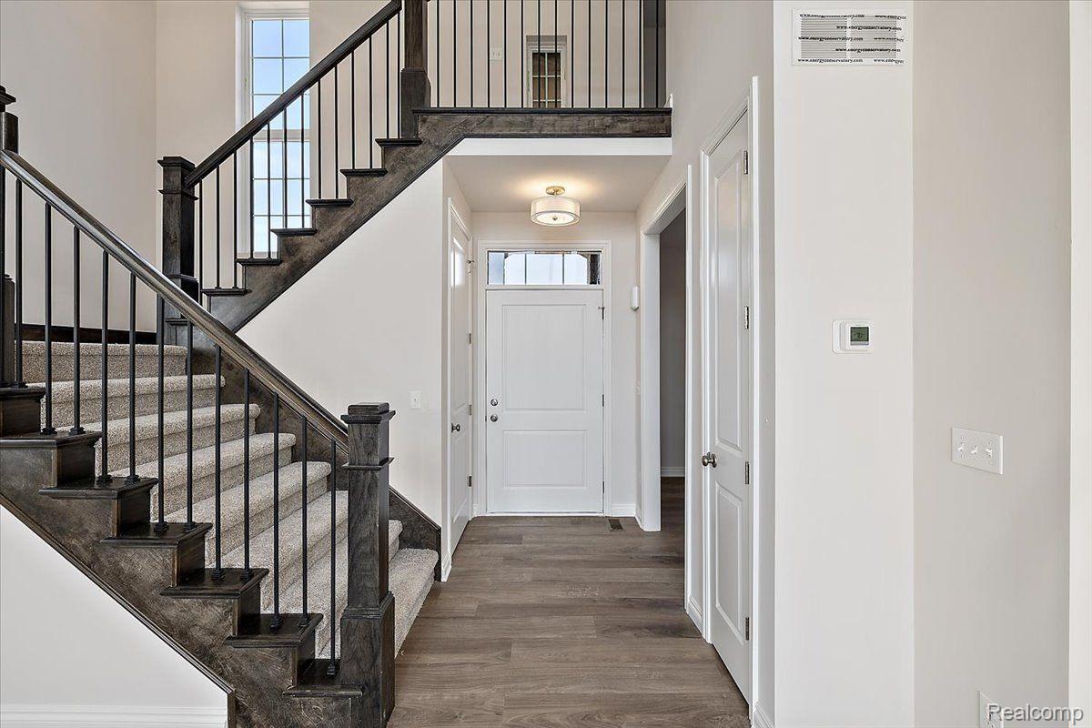 51628 SCENIC Court