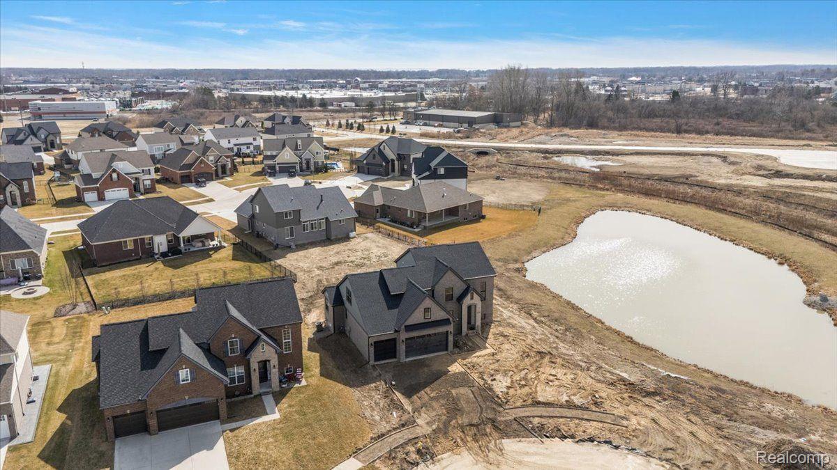 51628 SCENIC Court