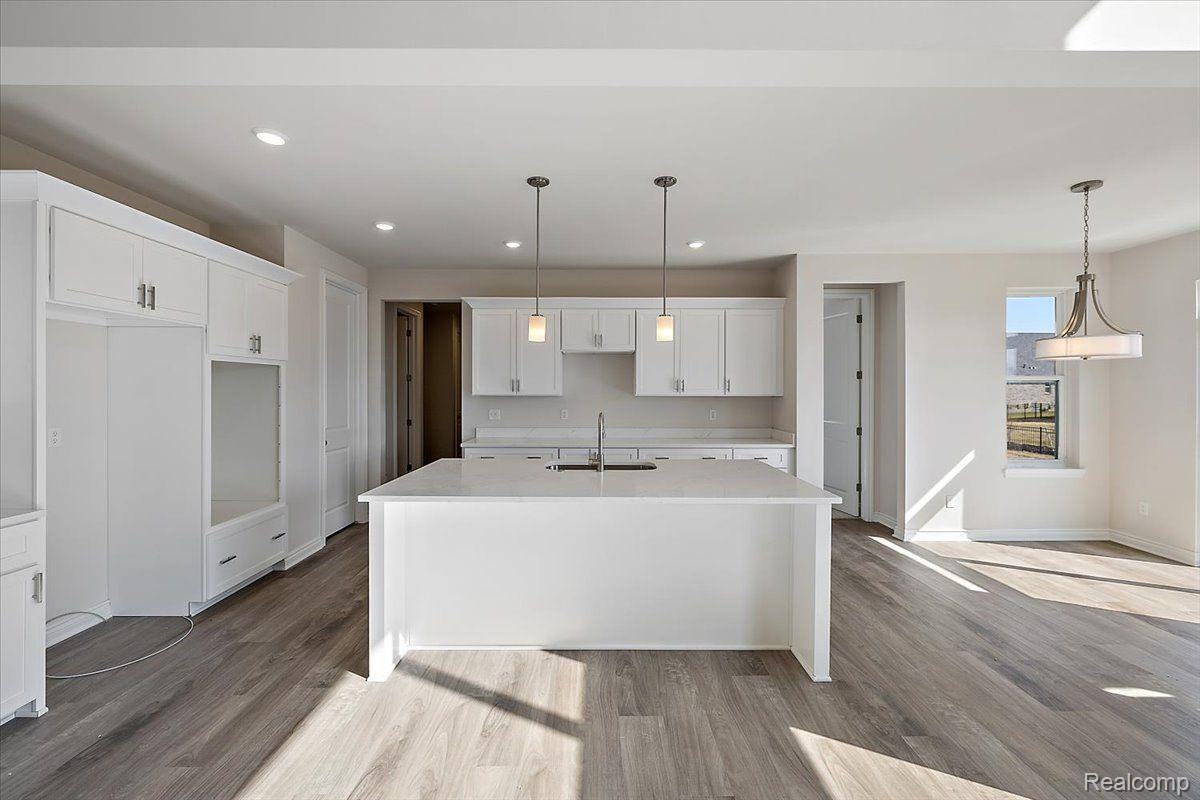 51628 SCENIC Court