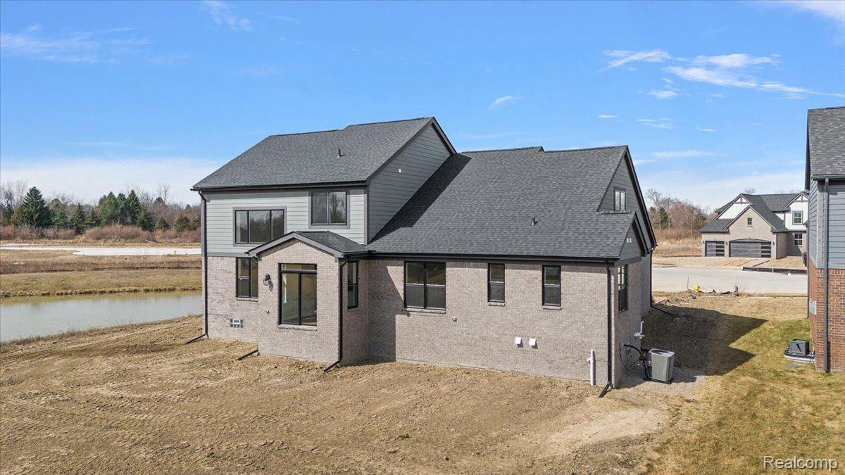51628 SCENIC Court