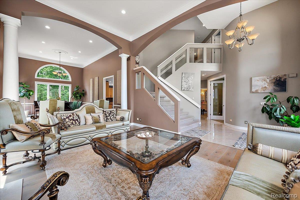 6280 Branford Drive