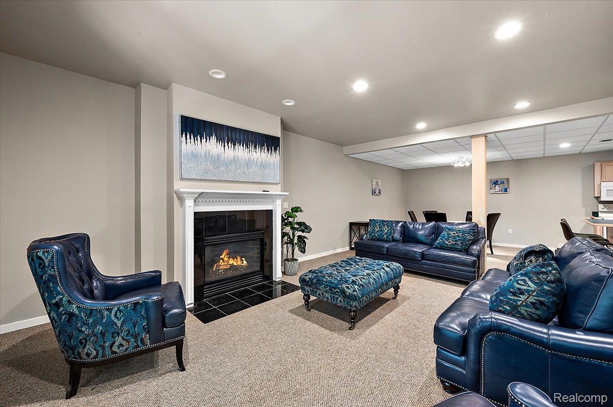 6280 Branford Drive
