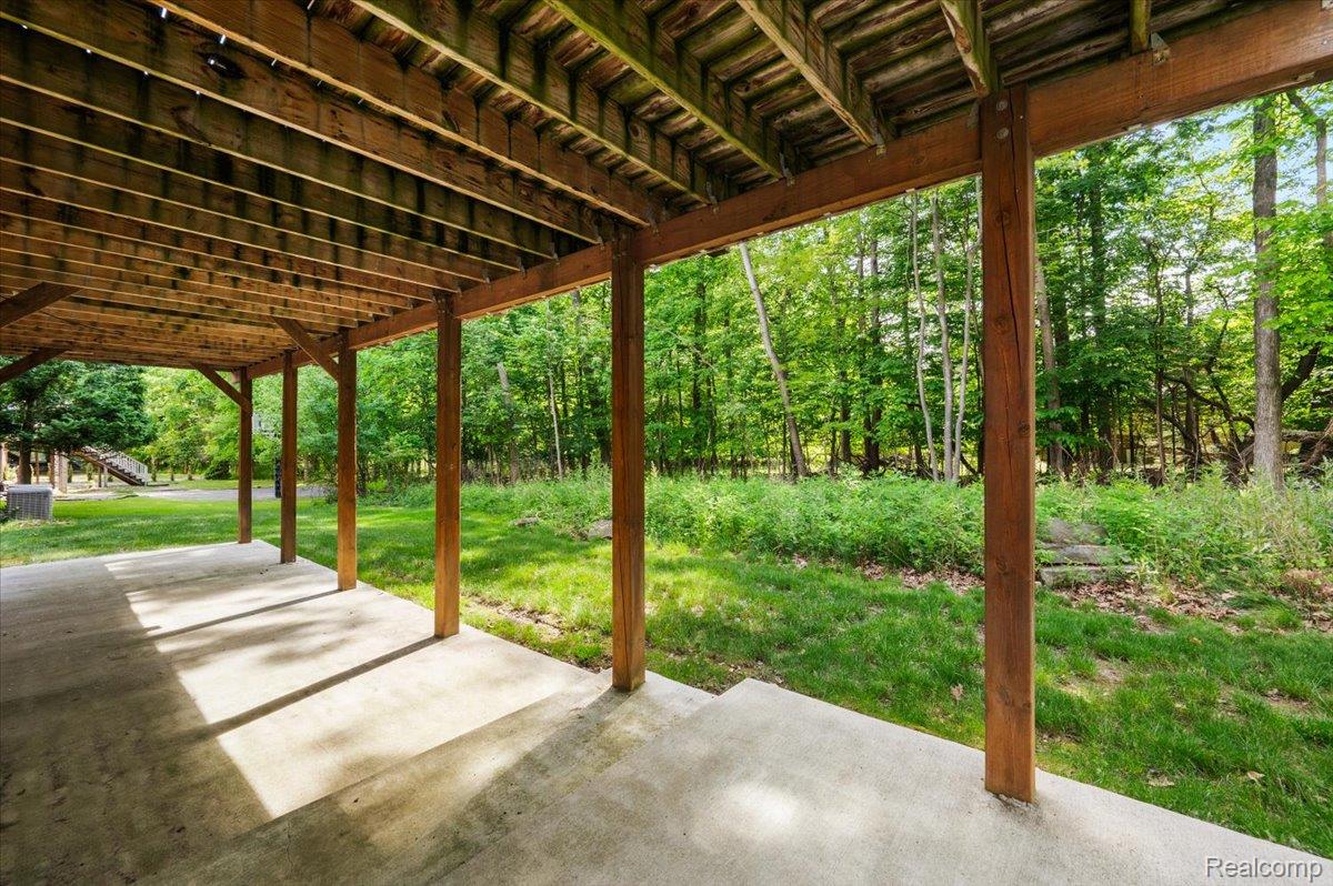 6280 Branford Drive