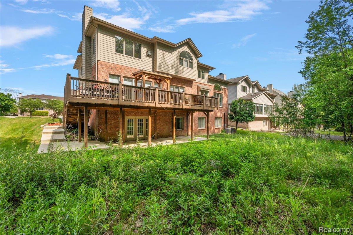 6280 Branford Drive