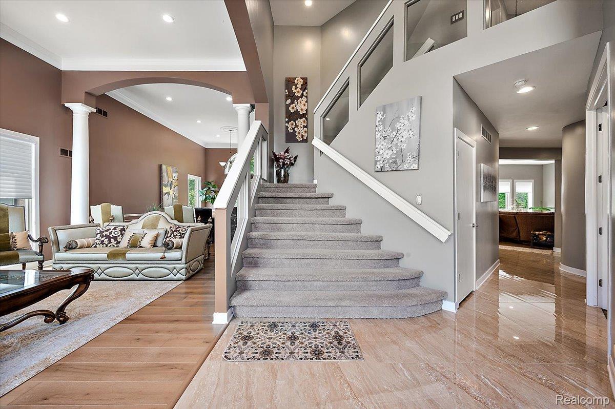6280 Branford Drive