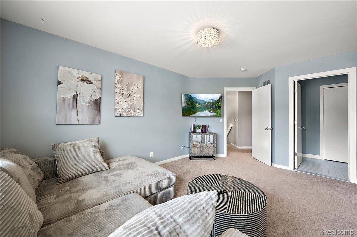 6280 Branford Drive