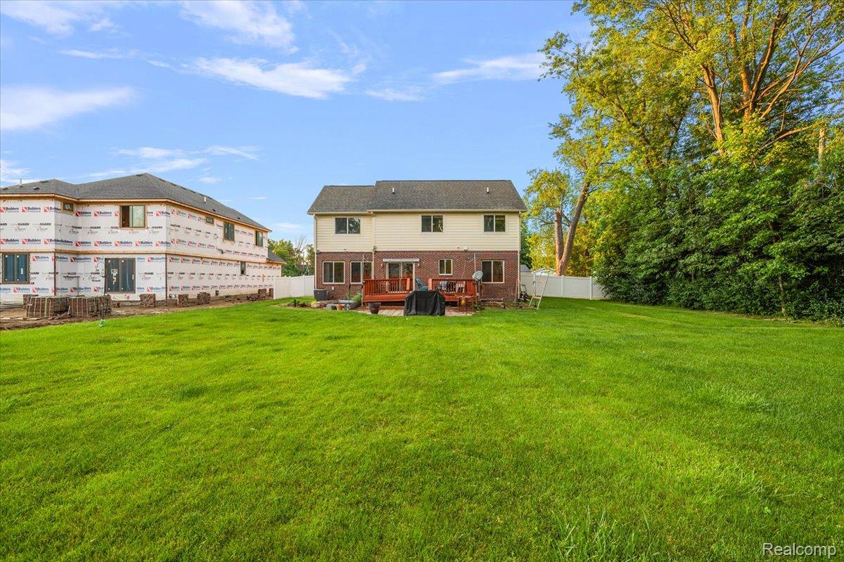 48 Starr Drive