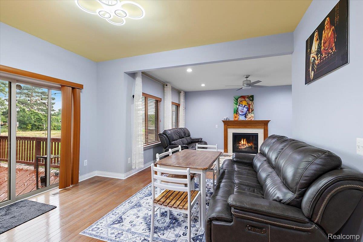 48 Starr Drive