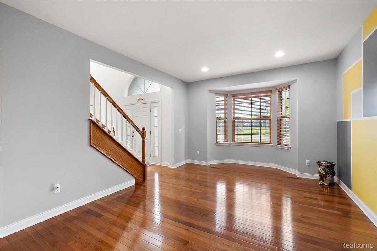 48 Starr Drive