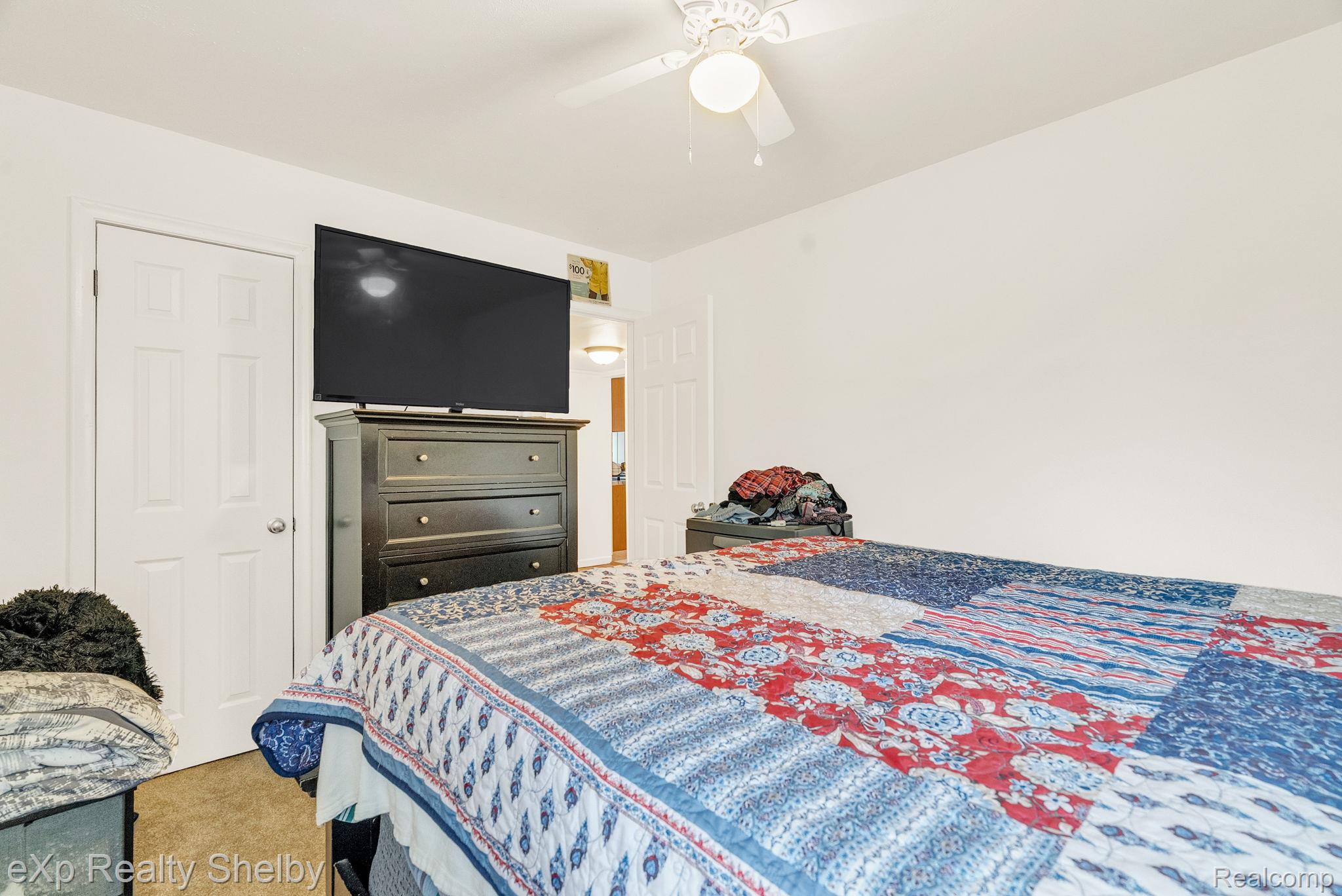 134 W Fairmount Avenue