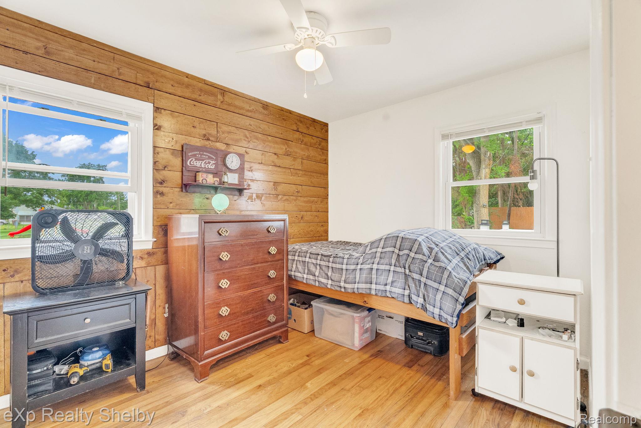 134 W Fairmount Avenue