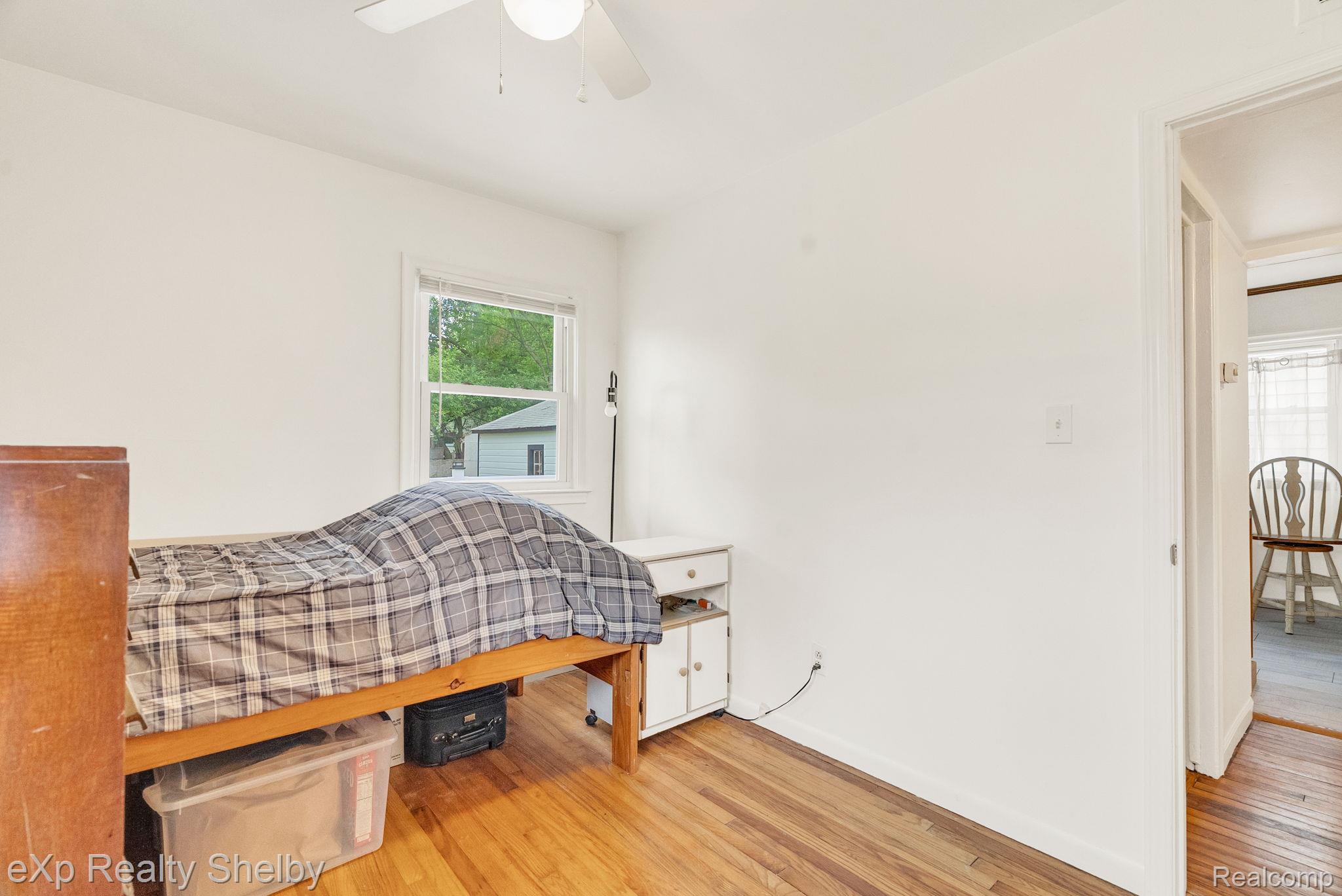 134 W Fairmount Avenue