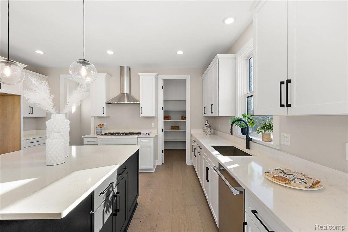 11888 Ovation Court