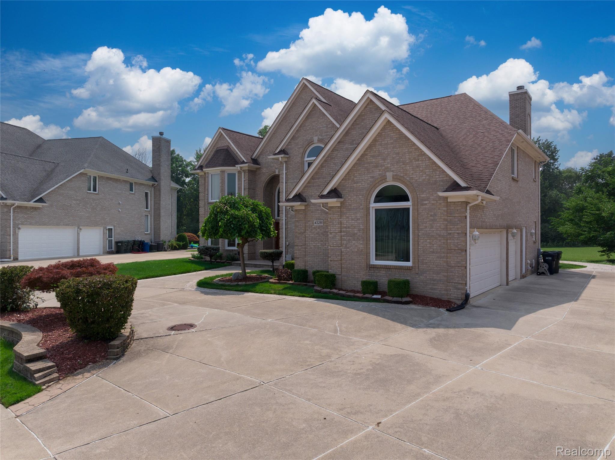 43281 Chester Drive