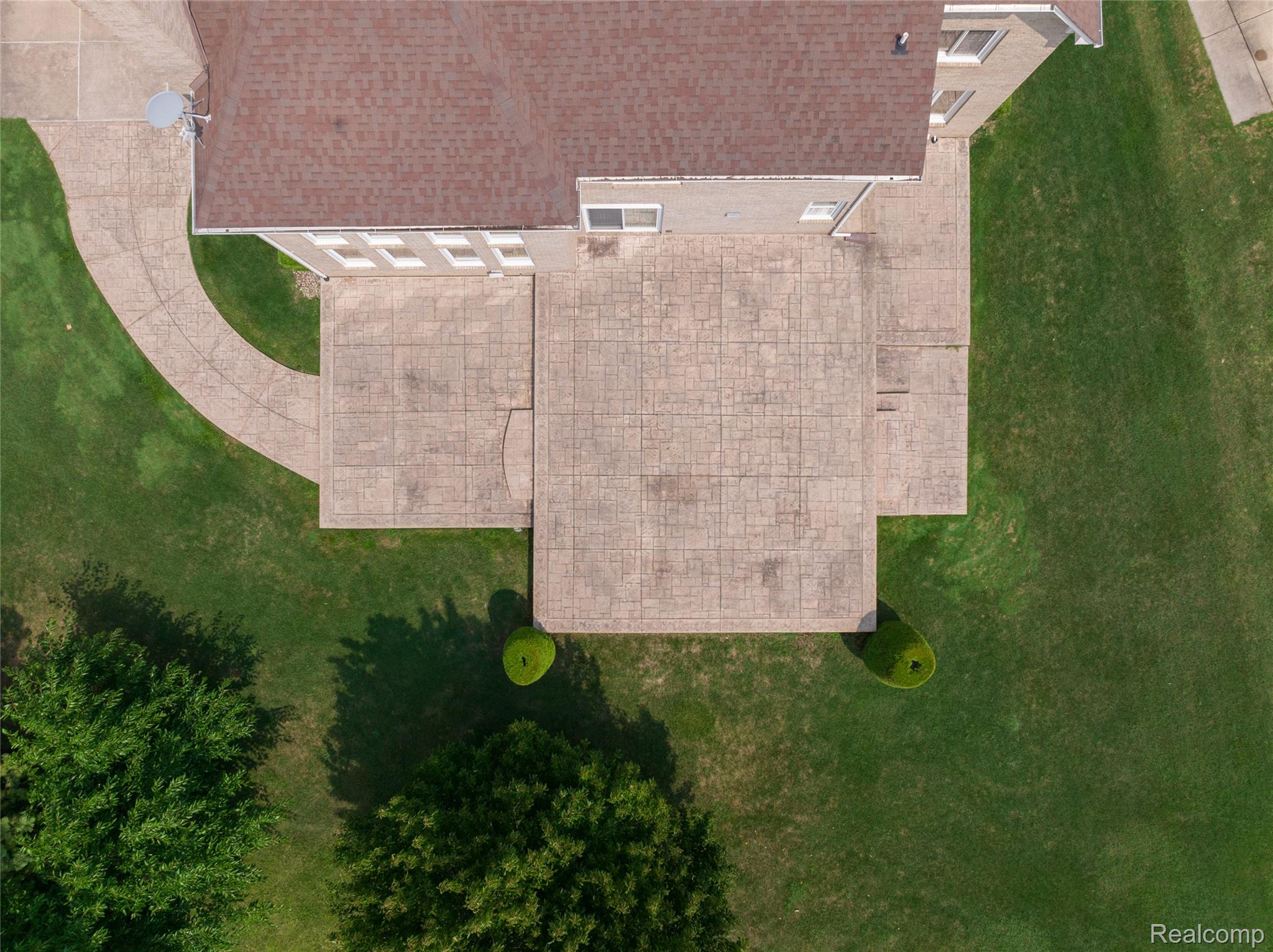 43281 Chester Drive