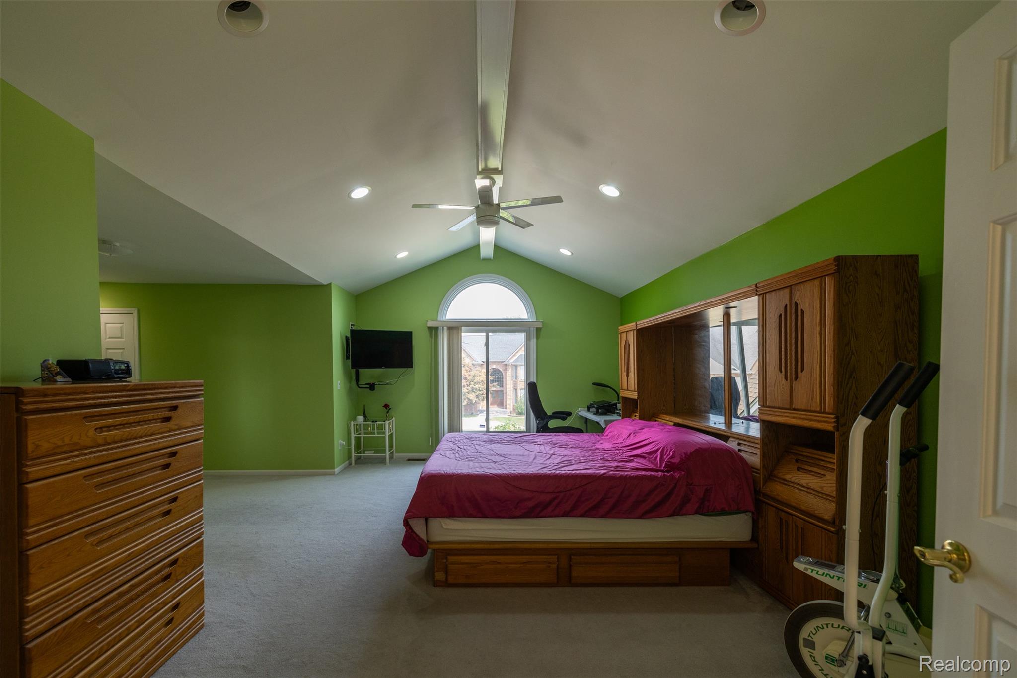 43281 Chester Drive