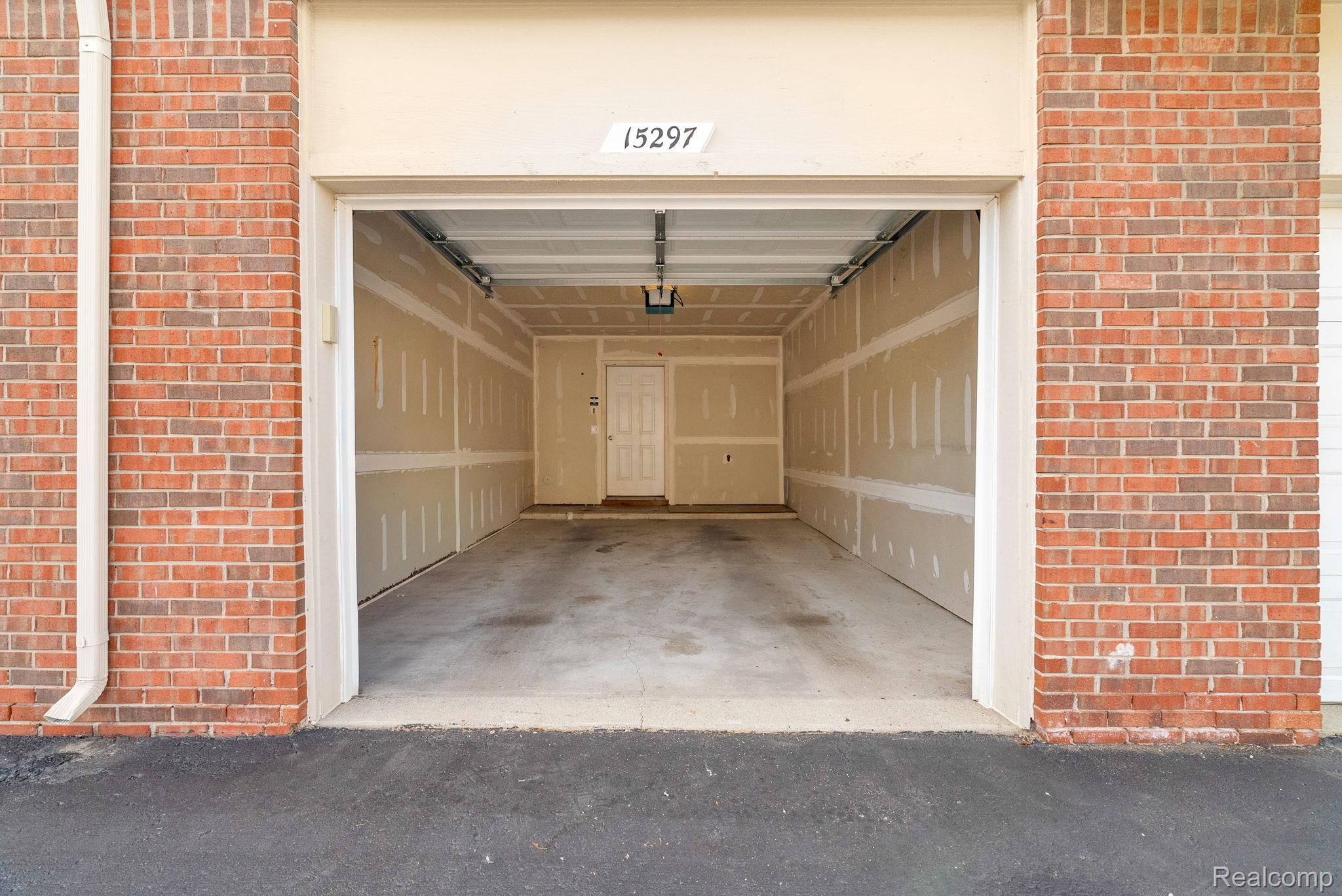 15297 Yale Drive