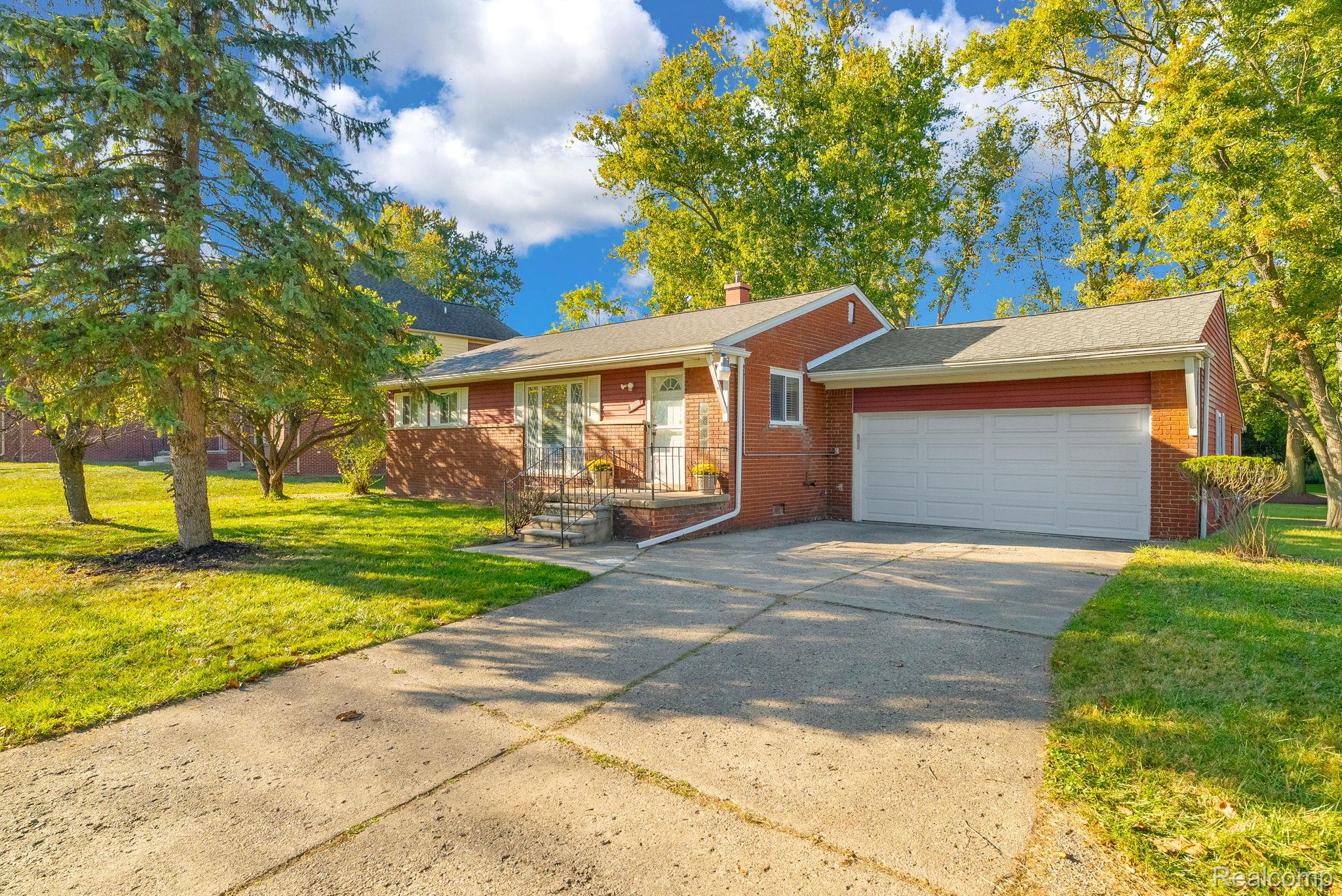 25560 W 10 Mile Road
