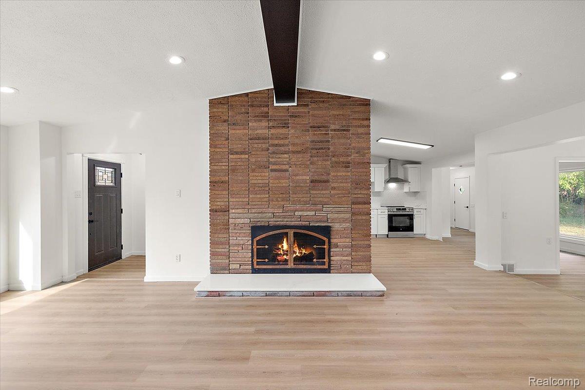 28422 Cumberland Drive