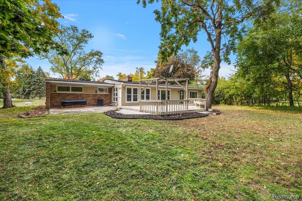 28422 Cumberland Drive