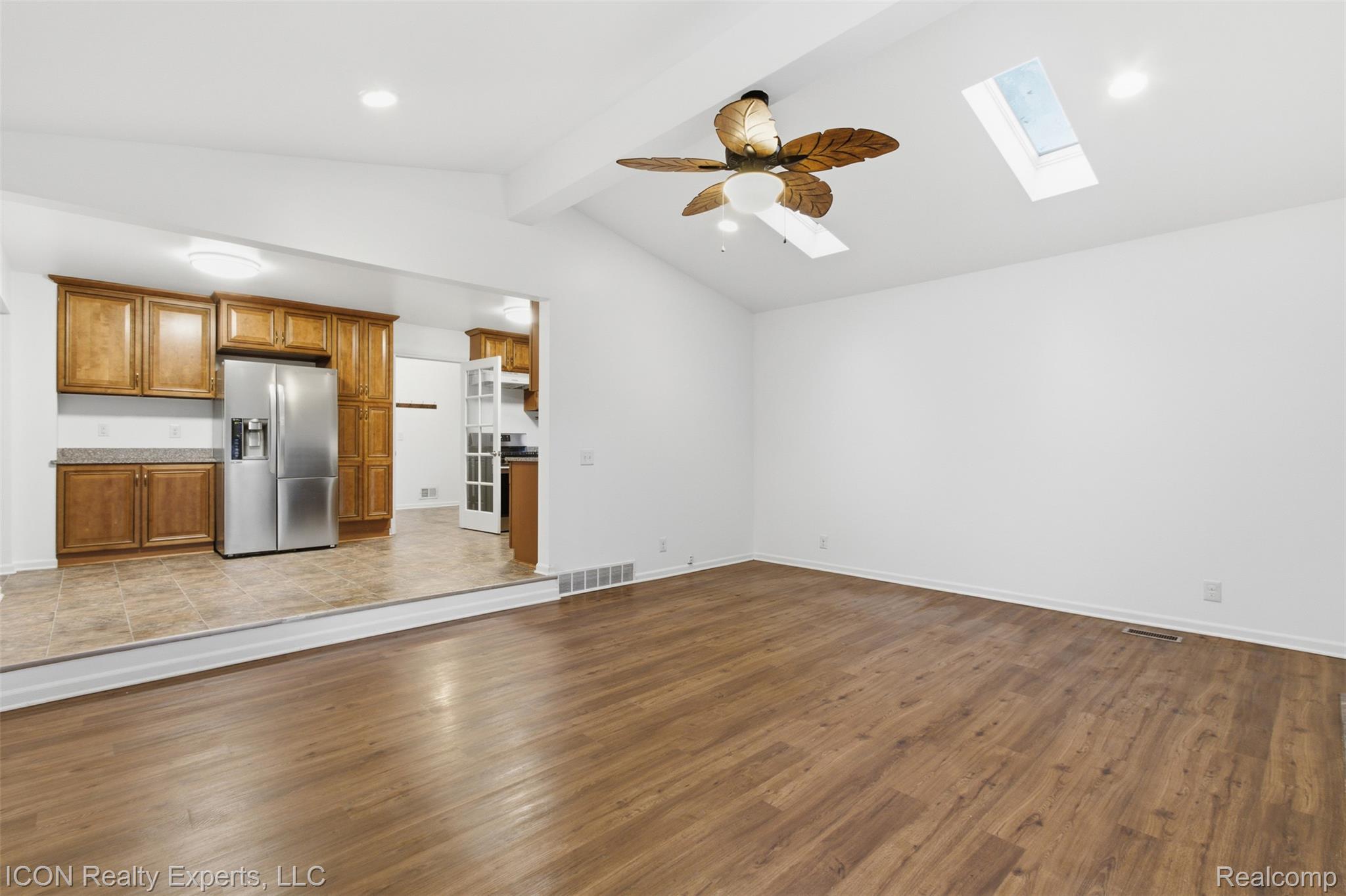 38915 Claremont Court