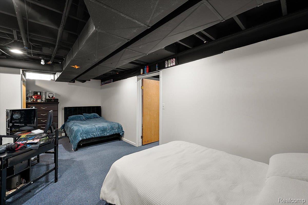 38275 Fleetwood Drive