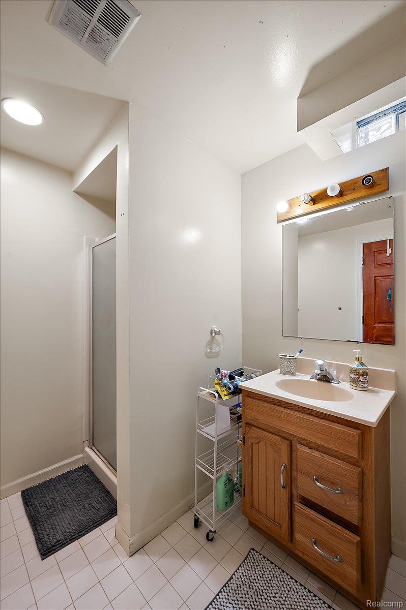 38275 Fleetwood Drive