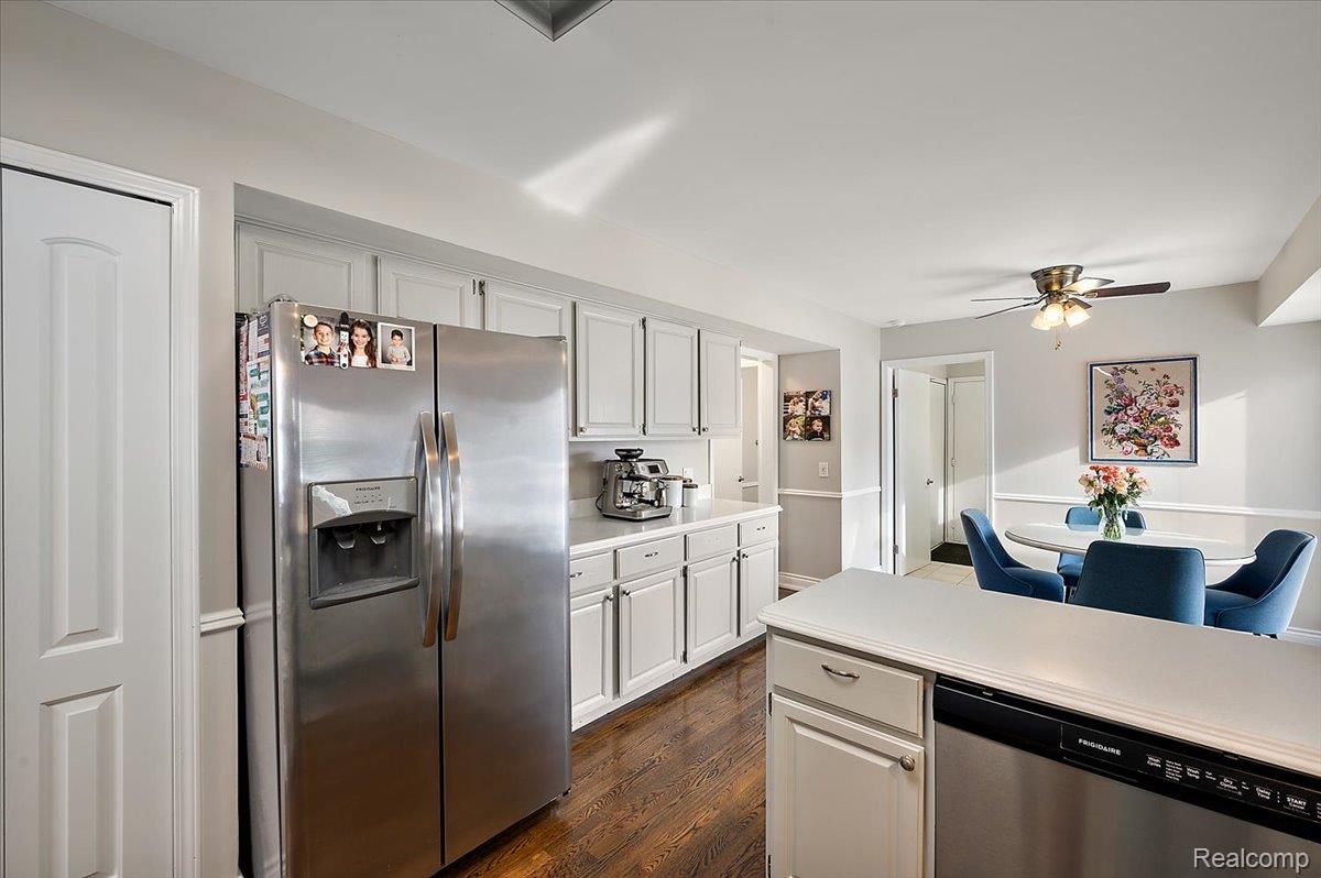 38275 Fleetwood Drive