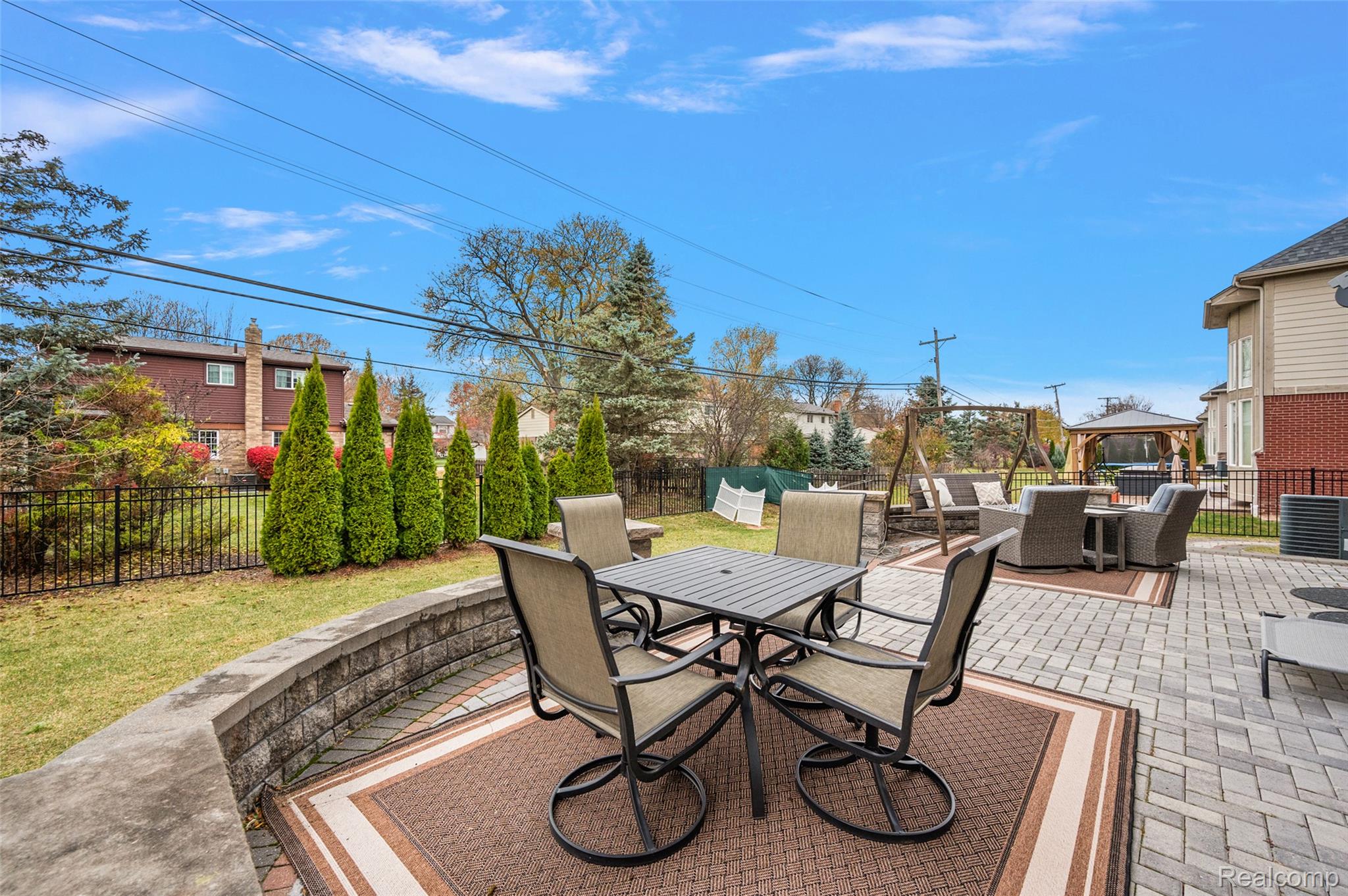 4095 Rockingham Drive