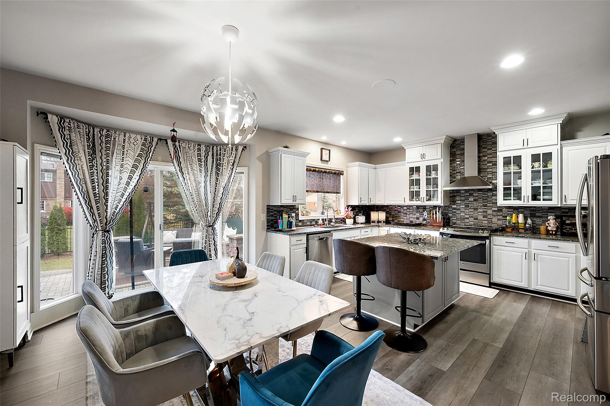 4095 Rockingham Drive